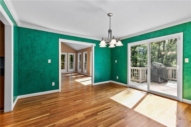Building Photo - 755 Nile Dr