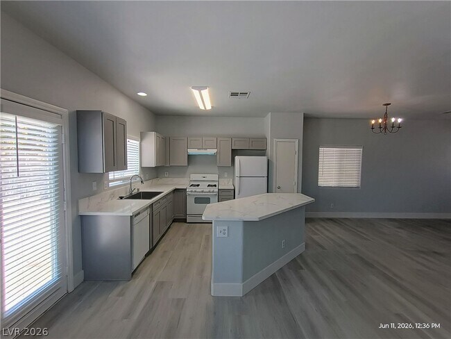 Building Photo - 6045 Gum Springs St