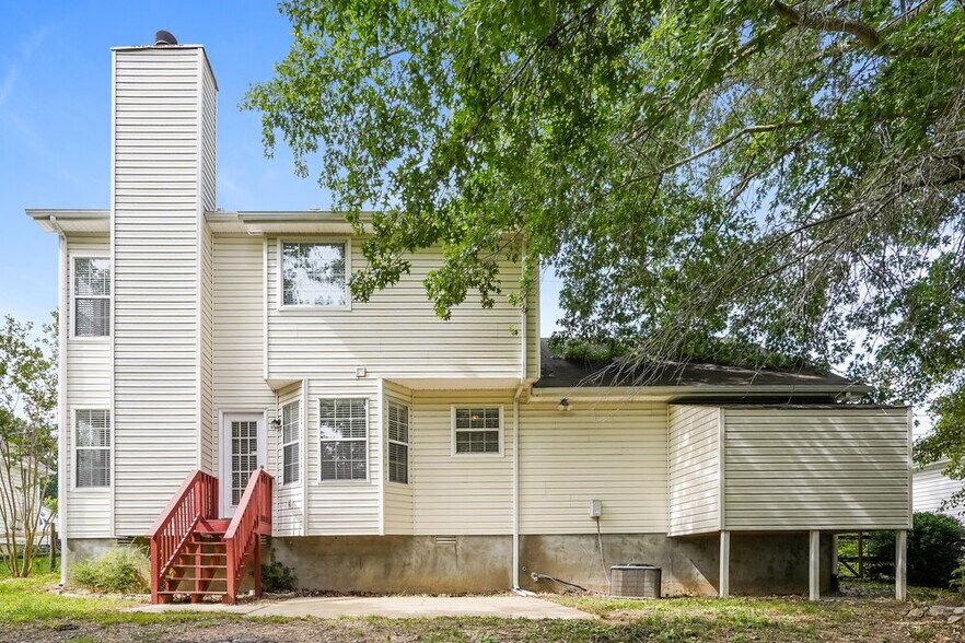 Building Photo - 5120 Pebble Creek Dr