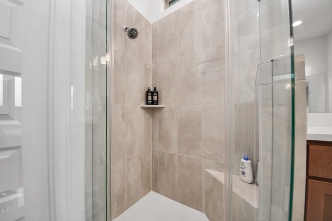 Building Photo - 27210 Butterfly Mint Ln