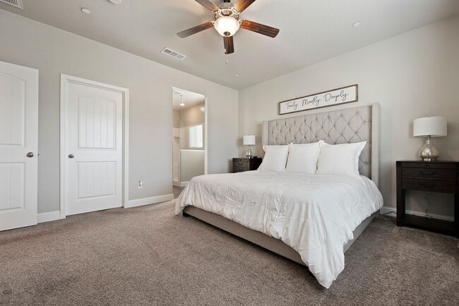 Building Photo - Clovis Eastside Home, 4BR/3.5BA, Built 201...