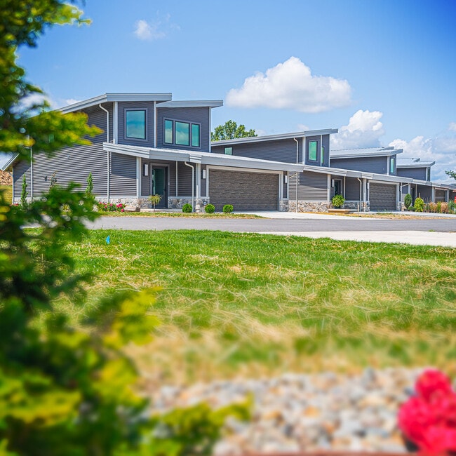 Building Photo - 113 Harbor Pt