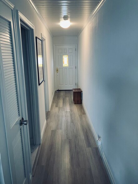 Hallway - 2698 Spyglass Dr