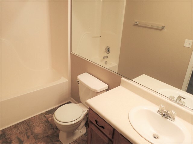 Building Photo - 9789 Gibbon Ln