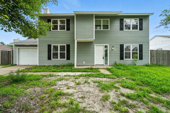 Building Photo - 5081 Holly Farms Dr