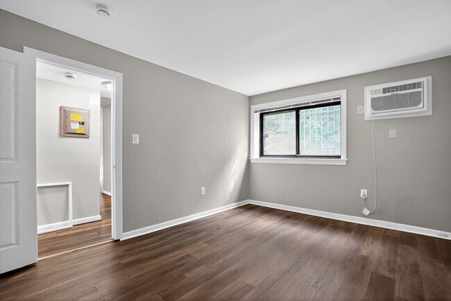 Building Photo - 2025 Move-In Special – $200 Off First Month’s Rent!! Modern 2-Bedroom Apartment with In-Unit Laun...