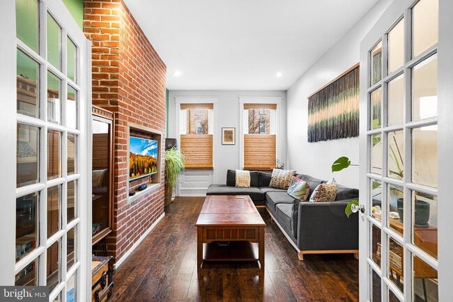 Building Photo - 1236 Snyder Ave