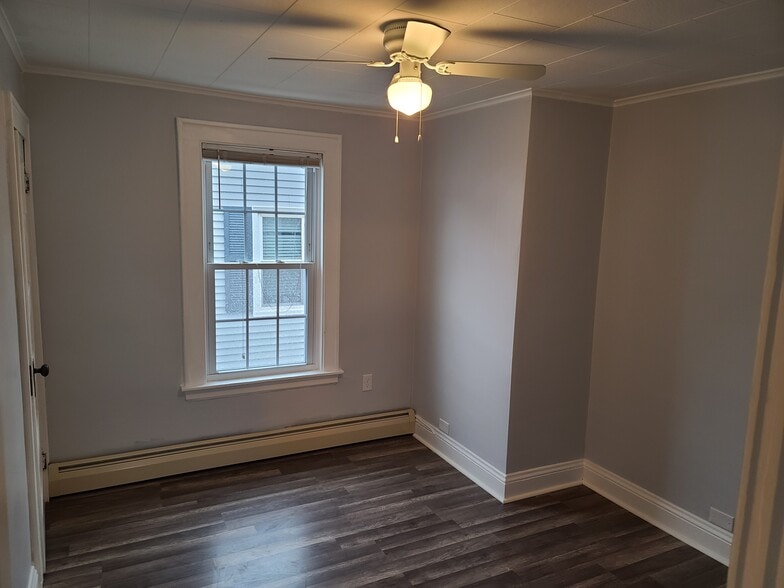 Building Photo - 85 Green St