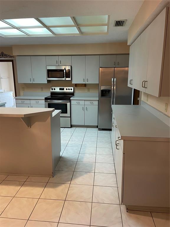 Building Photo - 3007 Forest Club Dr