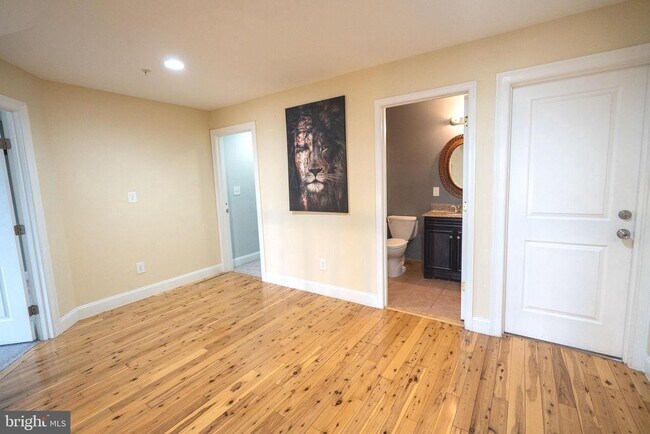 Building Photo - 6308 Ager Rd