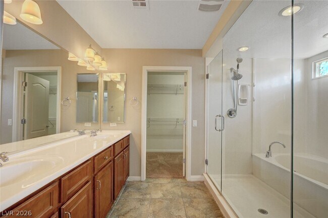 Building Photo - 10700 Shasta Glow Ct