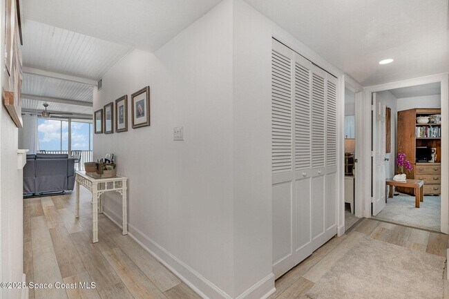 Building Photo - 1175 Highway A1a Unit 606