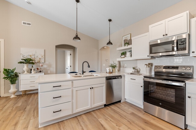 Building Photo - 12200 W Northstar St