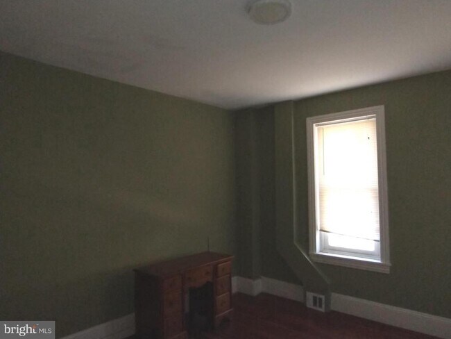 Building Photo - 6845 Germantown Ave