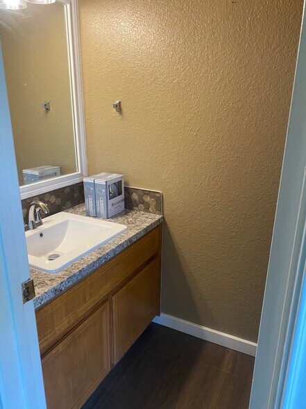 Building Photo - 2613 Schwald Rd