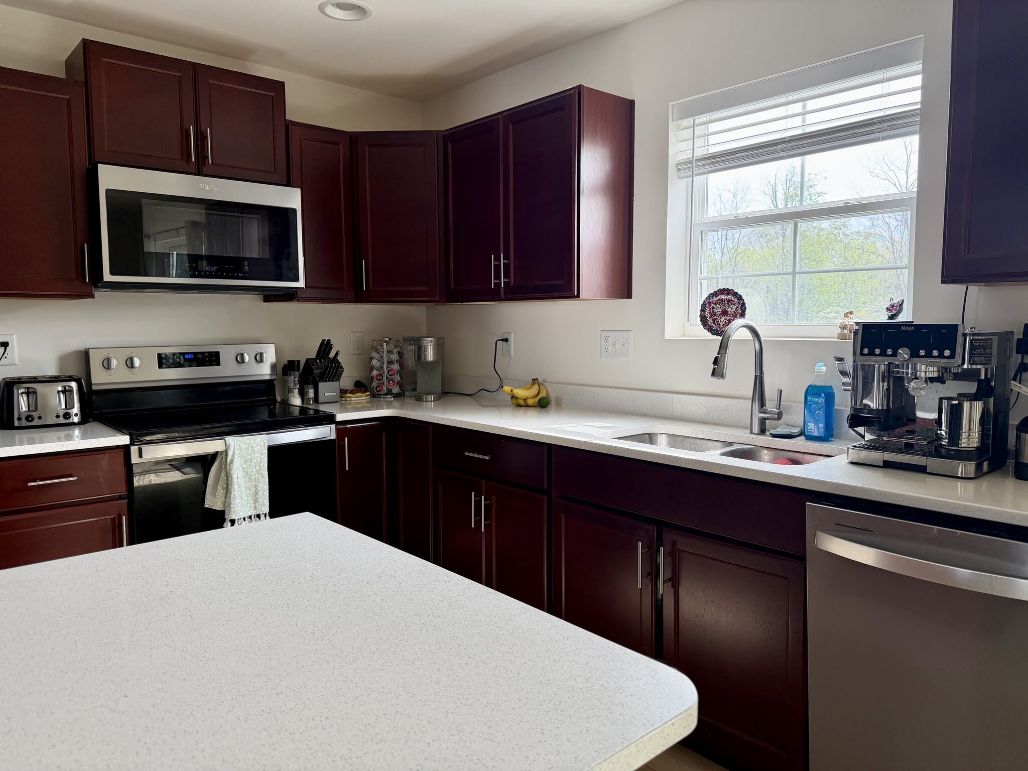 Building Photo - 349 Eurasian Dr