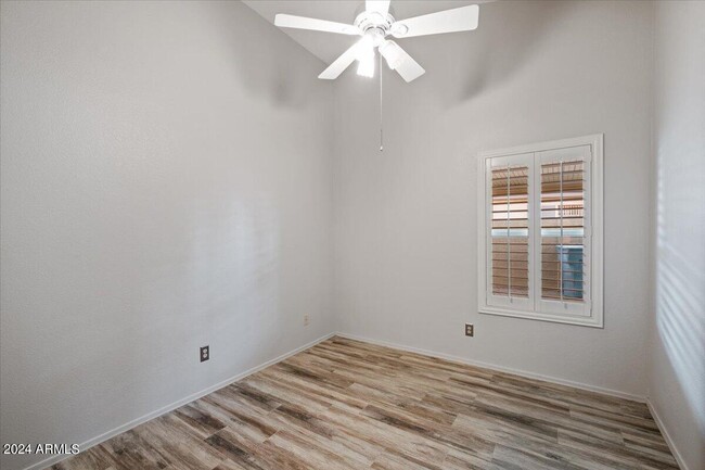 Building Photo - 5623 E Gelding Dr