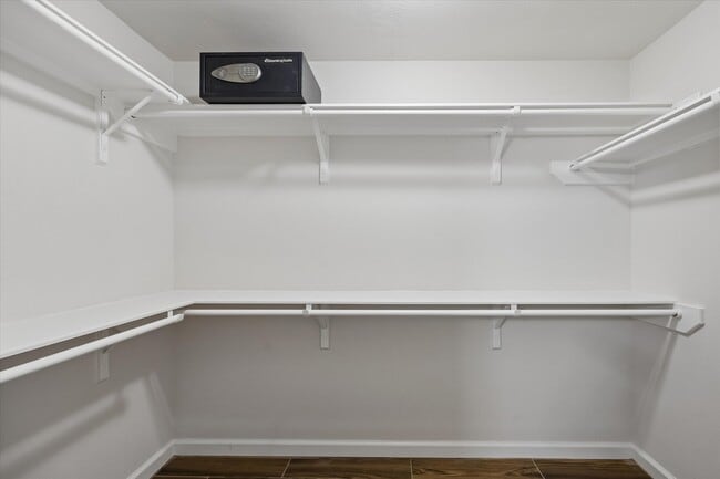 Building Photo - 12625 Memorial Dr