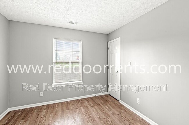 Building Photo - 3003 Briarchase Ct