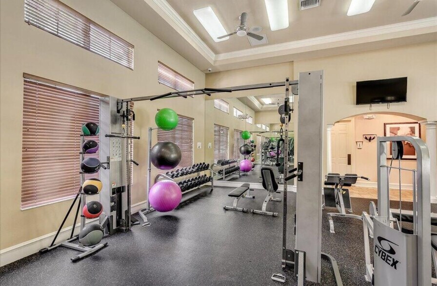 Building Photo - 6556 Emerald Dunes Dr