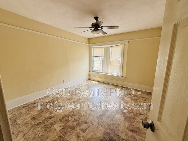 Building Photo - 10749 Hull Ave