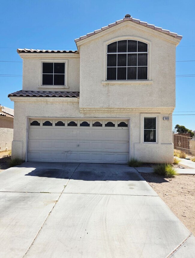 Building Photo - Spacious 4-Bedroom Corner Lot Home with Covered Patio