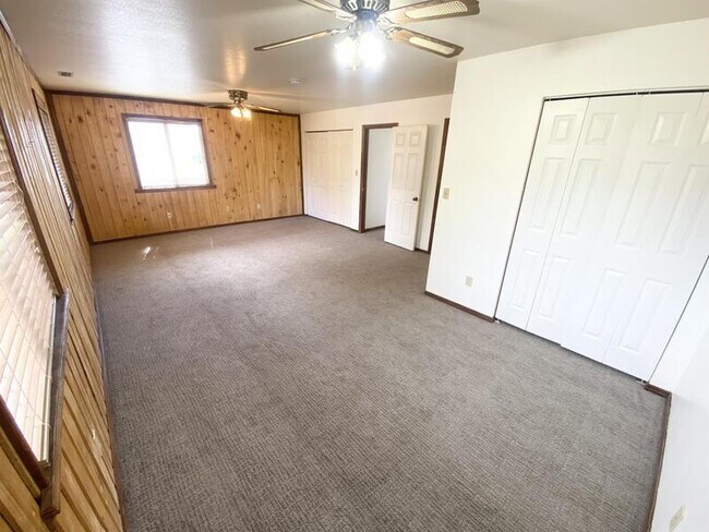 Building Photo - 648 N 1050 W