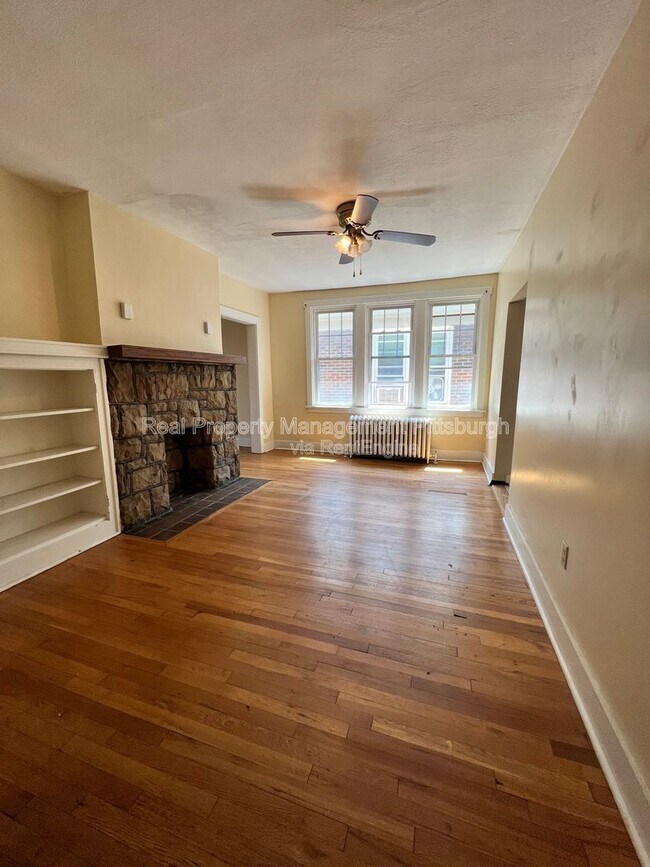 Building Photo - 5731 Phillips Ave