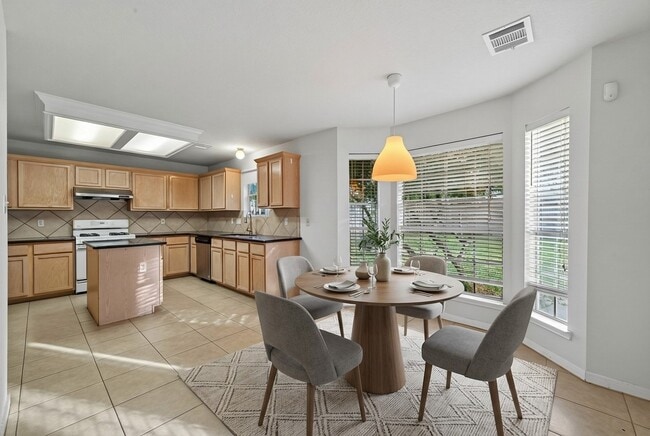 Building Photo - 21327 Branford Hills Ln