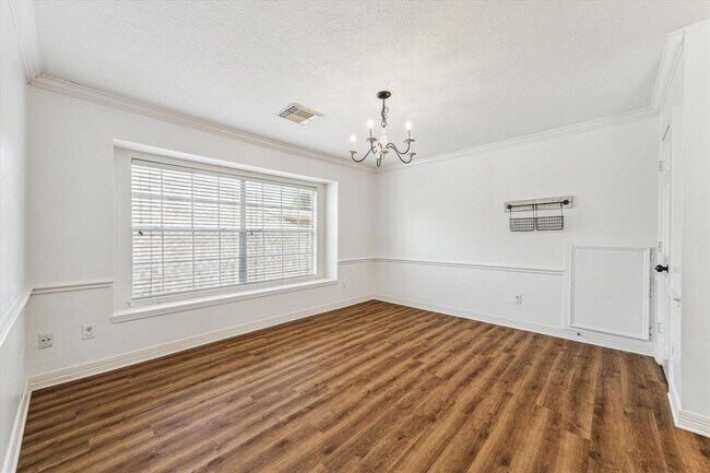 Building Photo - 4115 Crimson Oak Ct