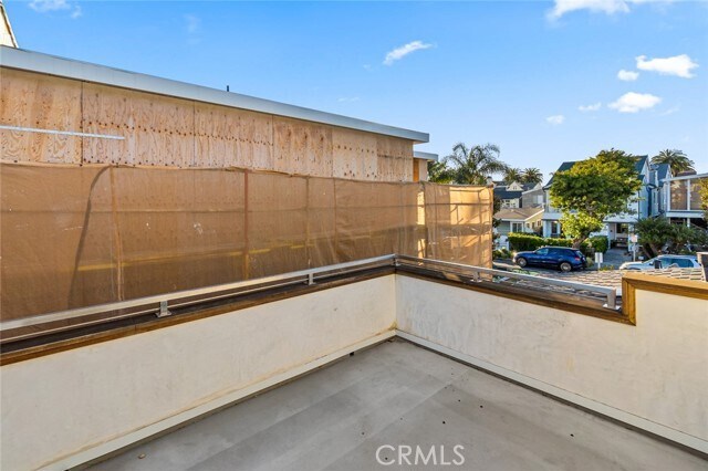 Building Photo - 518 Marigold Ave