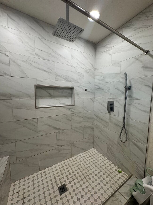 Building Photo - Spacious 4 Bedroom, 2 Bath Home with Solar...
