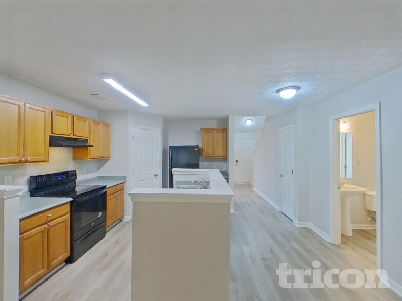 Building Photo - 1542 Alcovy Falls Dr SE