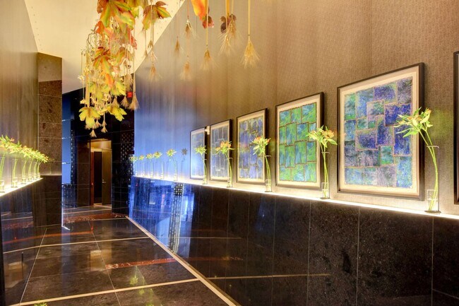 Building Photo - Waldorf Astoria -3501