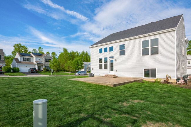 Building Photo - 8865 Sweetshade Dr