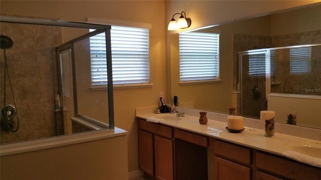 Building Photo - 368 Red Kite Dr