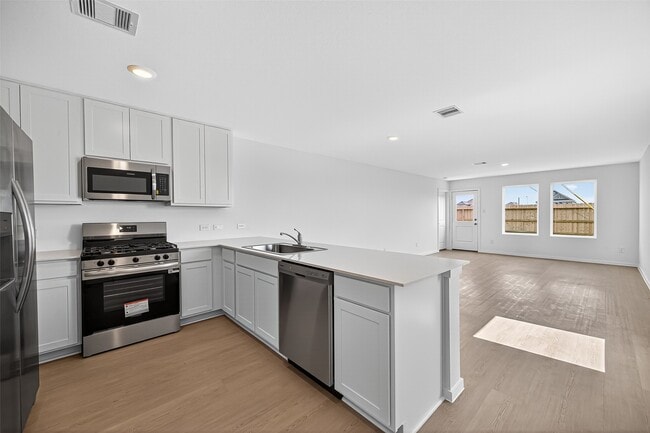 Building Photo - 5211 Esperanza