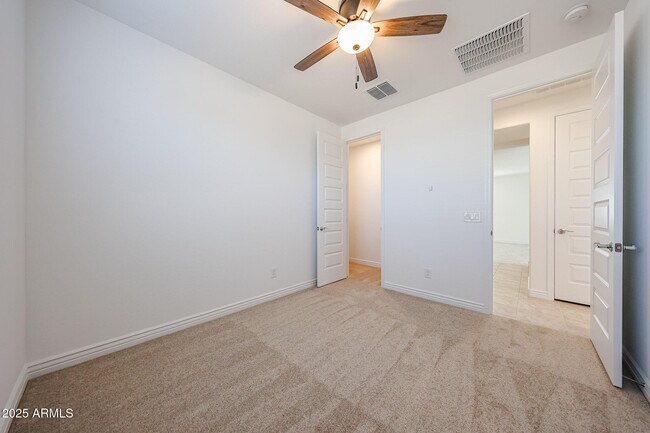 Building Photo - 8857 W Colter St