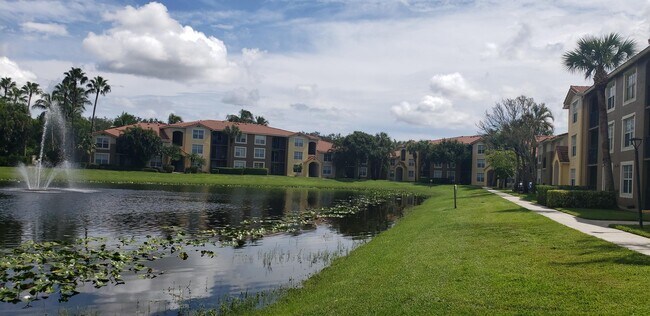 Building Photo - 15135 Michelangelo Blvd