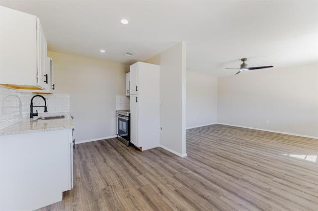 Building Photo - 3305 Elm Grove Rd