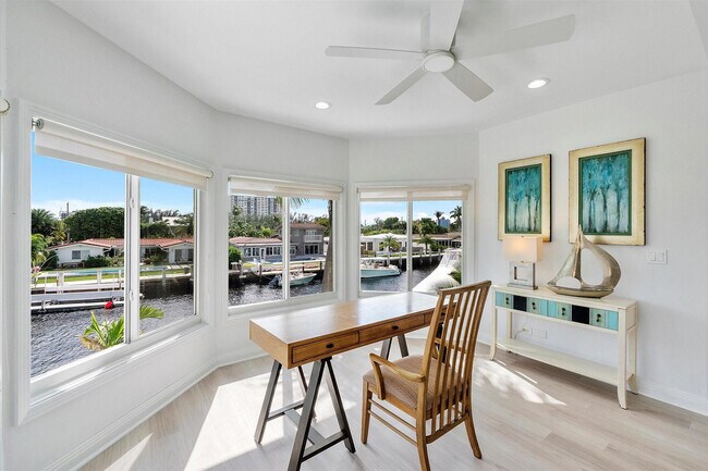 Building Photo - 2484 SE 12th St