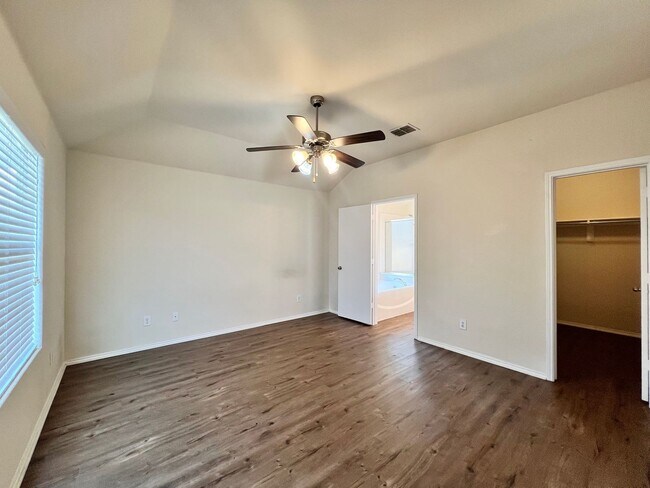 Building Photo - Cozy Home in Remington Point Neighborhood