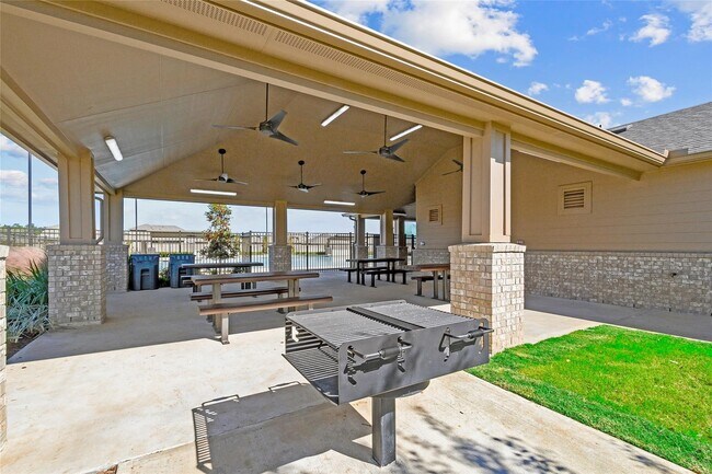 Building Photo - 22531 Aspen Tarn Trl