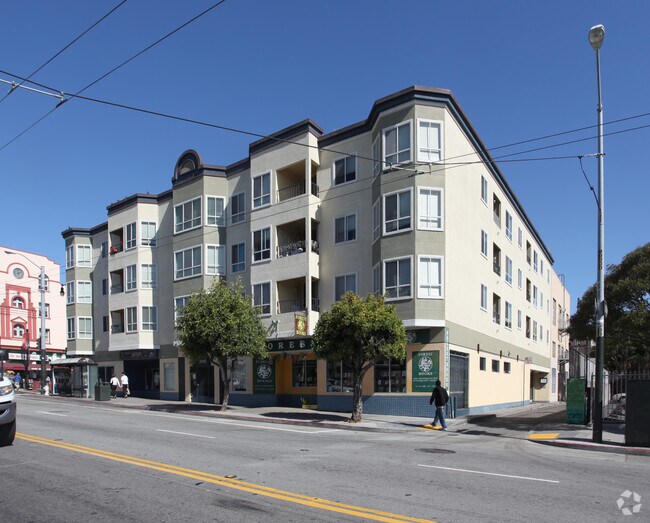 Building Photo - Maria Alicia Apartments