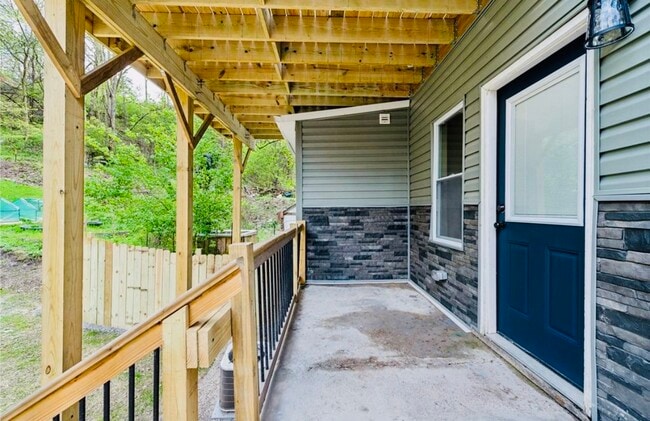 Building Photo - 3255 Josephine St