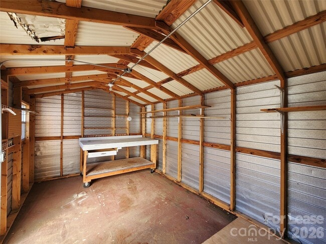 Building Photo - 29 Willowbrook Dr NW