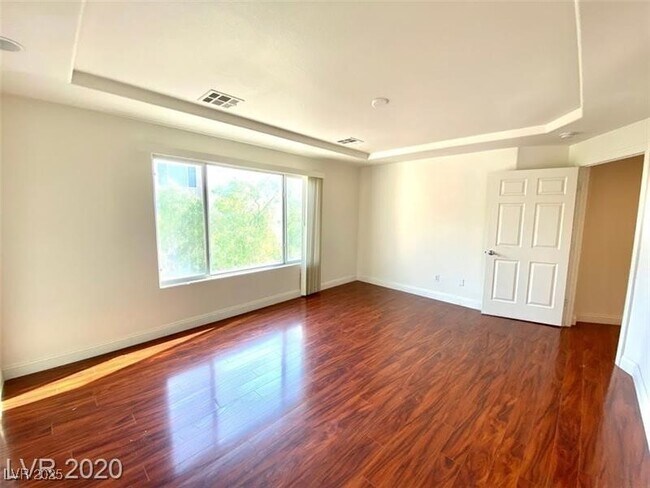 Building Photo - 8869 Skyline Peak Ct