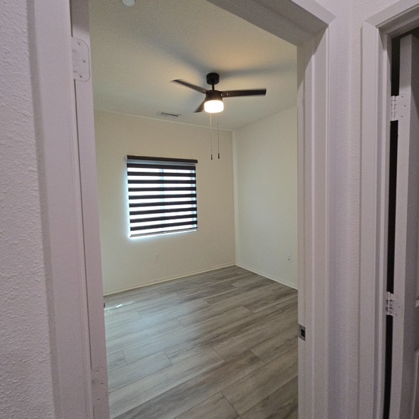 Building Photo - 631 Las Villas St