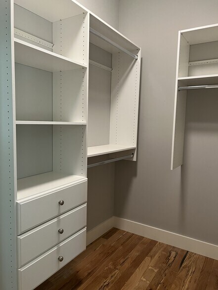 Master walk in closet - 52 Crest Circle Dr