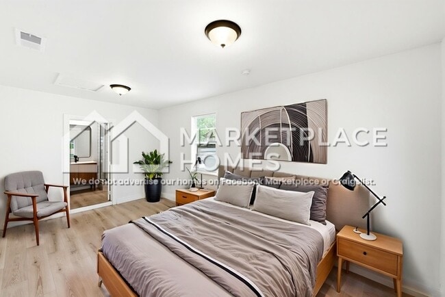 Building Photo - 4605 Brassiewood Dr